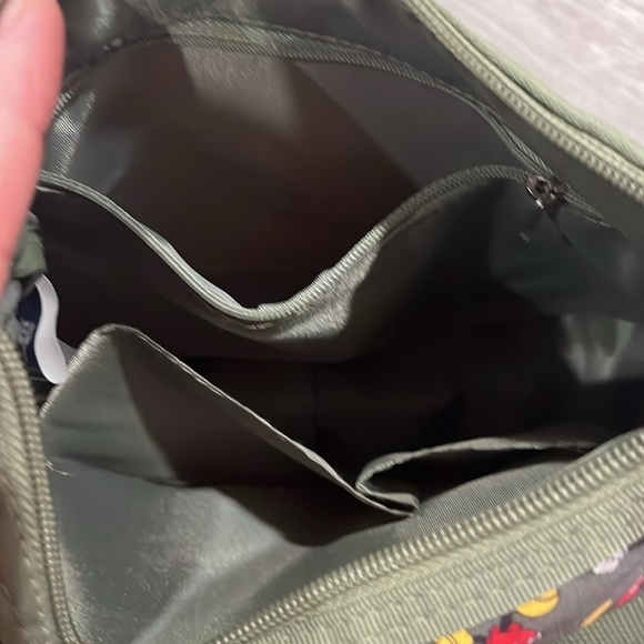 Mickey Mouse Patterned Bag Set - Picture 4 of 5